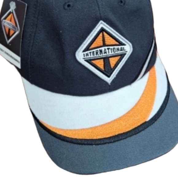 New!!! Trucker Hat. Adjustable.‎ - Picture 5 of 5